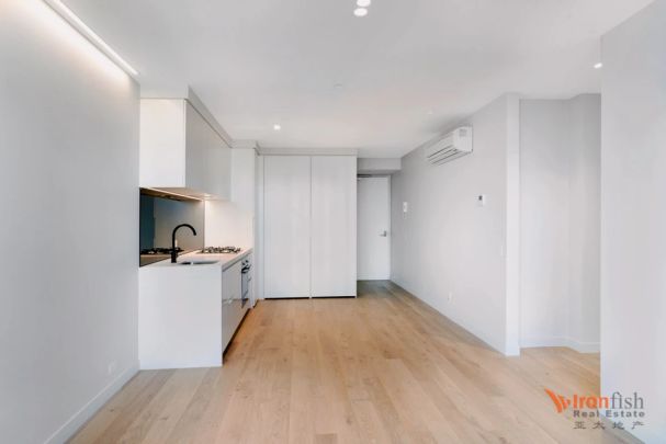 2 Bed, 1 Bathroom - Photo 1