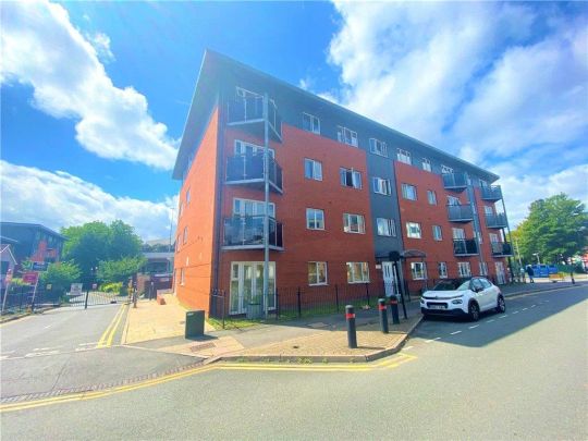 Bodium Hall, Lower Ford Street - Photo 1