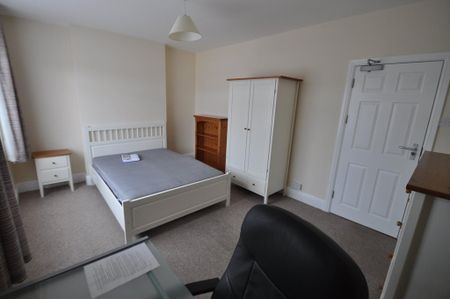 5 bedroom house to rent - Photo 4