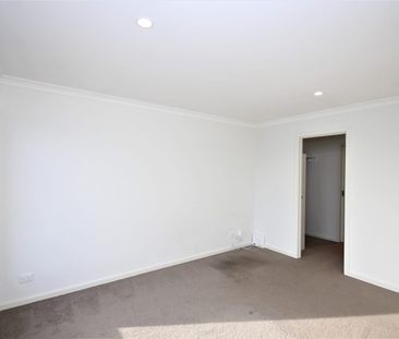 Entertainer's delight. - Photo 4