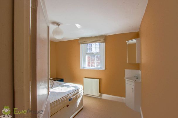 2 Bedroom - Photo 1