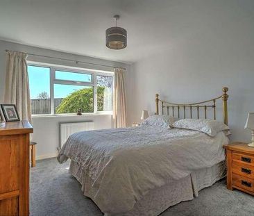 Raleigh Park, South Molton, EX36 - Photo 2