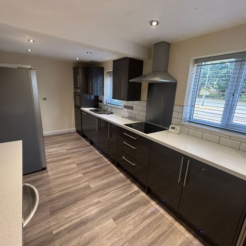 88 Old Ashby Road - Modern with DrivewayLoughborough - Photo 1