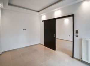 Διαμέρισμα για ενοικίαση - Κέντρο Θεσσαλονίκης, - Photo 4