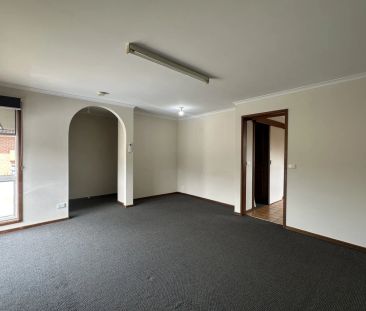 3/16 Canberra Avenue, - Photo 6