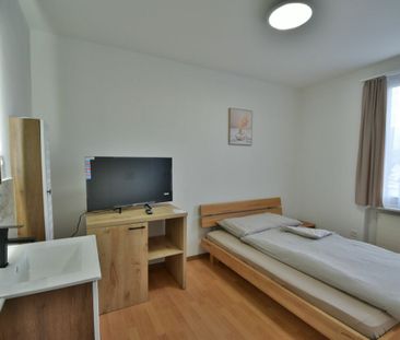 Studios meublés pour la location à court ou à long terme ! - Photo 2
