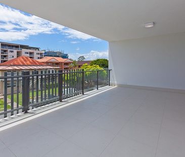 505/15 Isedale Street, Wooloowin, QLD 4030 - Photo 4