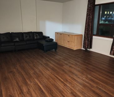 For Lease - 26 Trueman Street, Brampton, Ontario - Photo 4