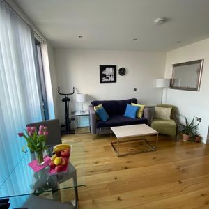 Station Road, Hayes, UB3 4FQ - Photo 2