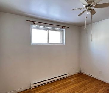 1456A Rue Proulx Montréal (LaSalle), QC H8N - Photo 2