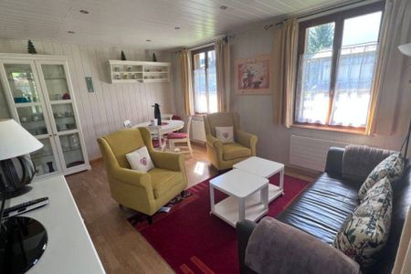 Walk to the ski slopes. - Photo 2