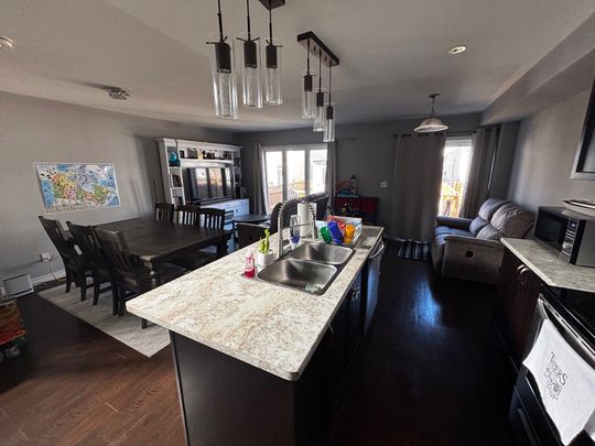 For Lease - 1427 Monarch Drive, Kingston, Ontario - Photo 1