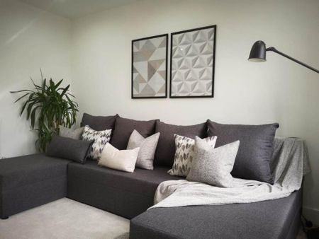 4 bedroom house to rent - Photo 3