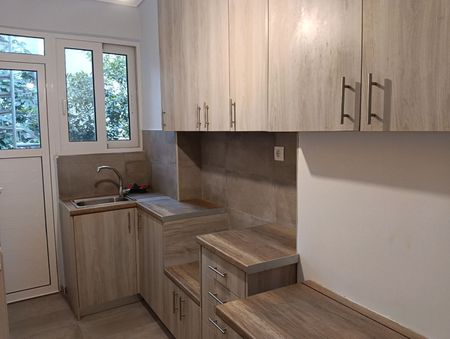 Studio/Γκαρσονιέρα για ενοικίαση Κέντρο (Νέος Κόσμος) - Photo 3