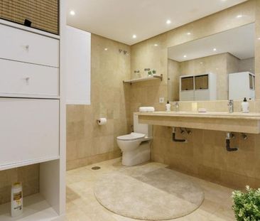 2 room luxury Flat for rent in Marbella, Andalusia - Photo 6