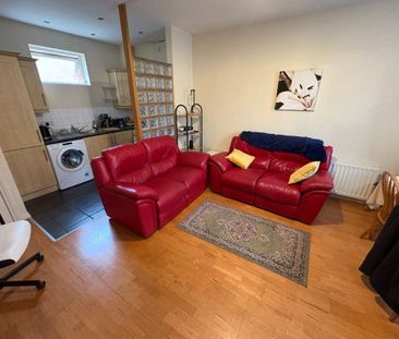 2 St Judes Square, Belfast BT7 2WA - Photo 6