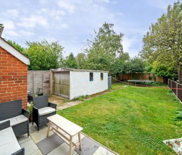 3 bedroom semi-detached house to rent - Photo 4