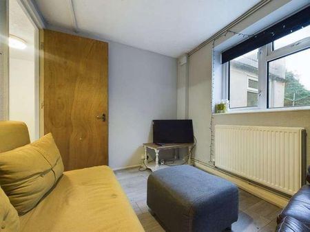 Upper Lewes Road, Brighton, BN2 - Photo 5