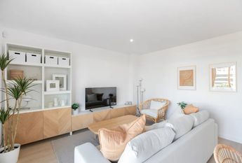 Carrer de Pi i Margall, Badalona, Catalonia 08912