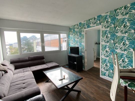 Chambre dans coloc - tram à 40m - Photo 1