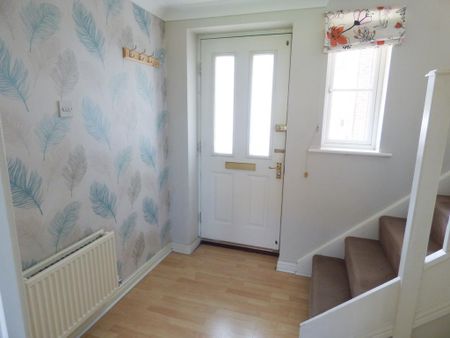 3 bedroom terraced house to rent - Photo 4