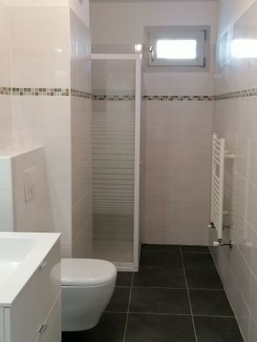 Location Appartement 2 pièces 37m² NICE 06100 - Photo 2