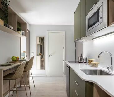 Calle Elche, Sevilla, Andalusia 41013 - Photo 3