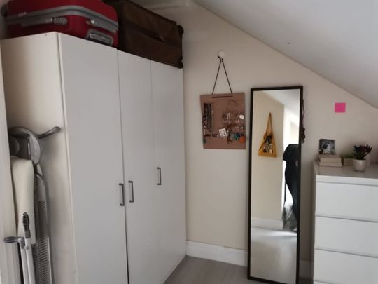 Studio Flat, Jersey Road, IG1 - Photo 1