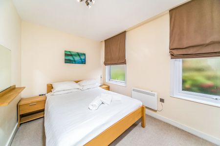 2 bedroom apartment to rent - Photo 3