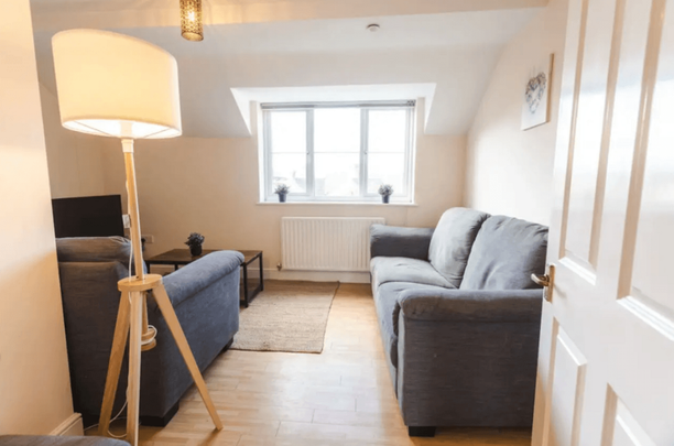 2 bedroom flat to rent - Photo 1