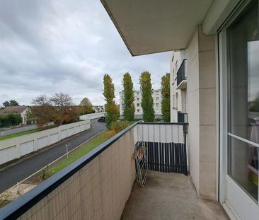 Location Appartement 2 pièces 50m² CHAMBRAY LES TOURS 37170 - Photo 4