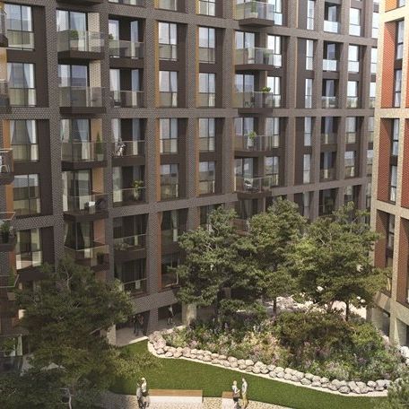 Charles Clowes Walk, London - Photo 1