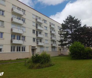 F3 RUE AUGUSTE LECHESNE - Photo 1