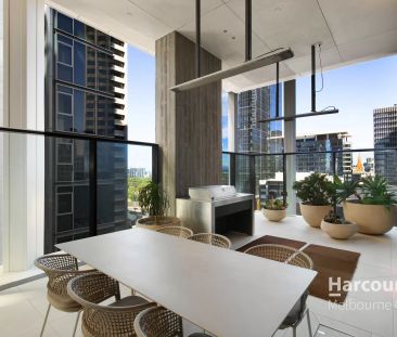 Exclusive City Retreat: Furnished Luxury! - Photo 3