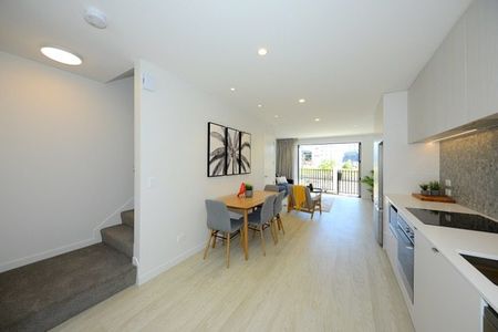 City Centre, 2 bedrooms - Photo 5