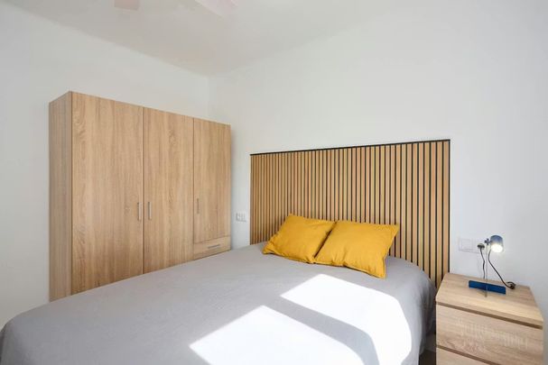 Carrer dAlcúdia, Barcelona, Catalonia 08016 - Photo 1