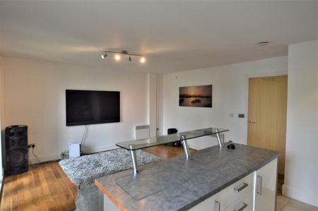 1 bedroom flat to rent - Photo 3