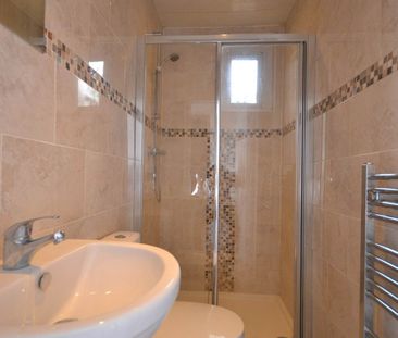 Price £600 pcm - Available Now - Unfurnished - Photo 4