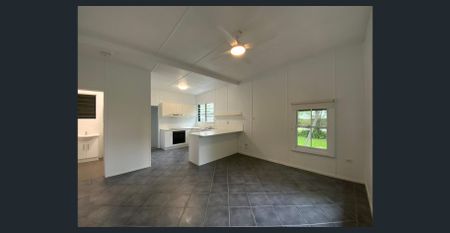 Duplex - Town Location - Photo 3