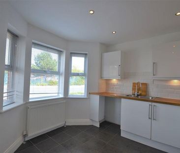 3 bedroom detached house to rent - Photo 4