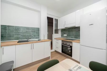 Calle Cristo de la Epidemia, Málaga, Andalusia 29013 - Photo 5