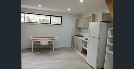 Fully Furnished Fabulous Luxury 2 Bedroom Duplex - Photo 3