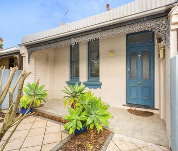 Charming semi in the heart of Crows Nest - Photo 5