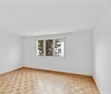 Spacieux appartement de 3,5 pièces avec beaucoup d’espace de rangement - Foto 3