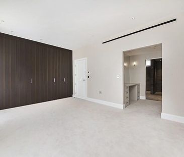 A beautifully presented three bedroom house to rent in Chelsea, SW3. - Photo 3