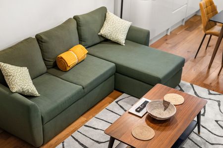 2 Bed Flat, Fulham Palace Road, SW6 - Photo 3