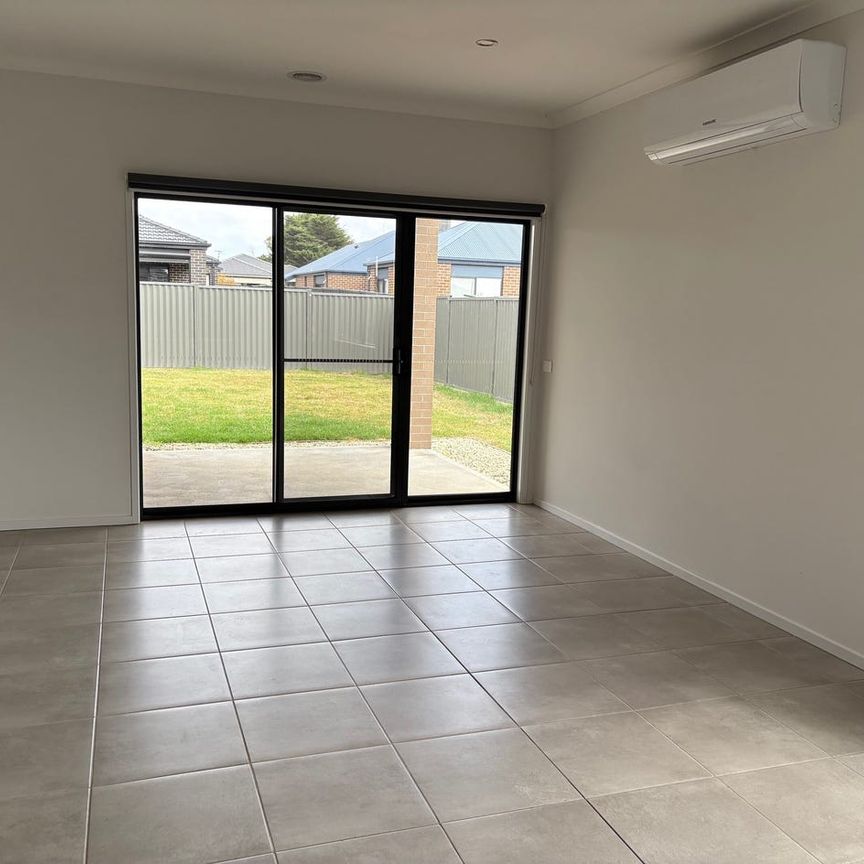 Fantastic Family Home - Photo 1