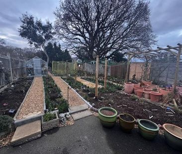 2 bedroom bungalow to rent - Photo 3