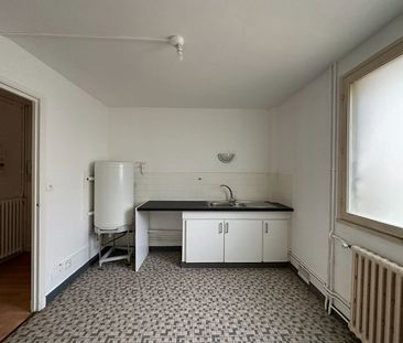 Location appartement 4 pièces, 96.40m², Bolbec - Photo 4