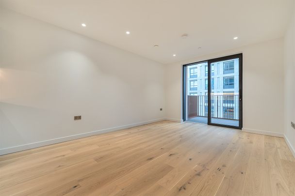 Available from 06/01/2026 - 1 Bed Apartment, Unfurnished - Photo 1